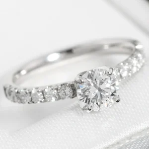 Platynowy pierścionek z brylantami 0.82ct zaręczyny